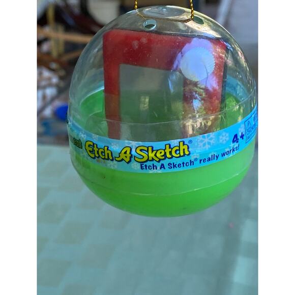 VTG Mini Etch A Sketch Holiday Ornament Unopened 2005 Ohio Art Co. NIP - Picture 11 of 11